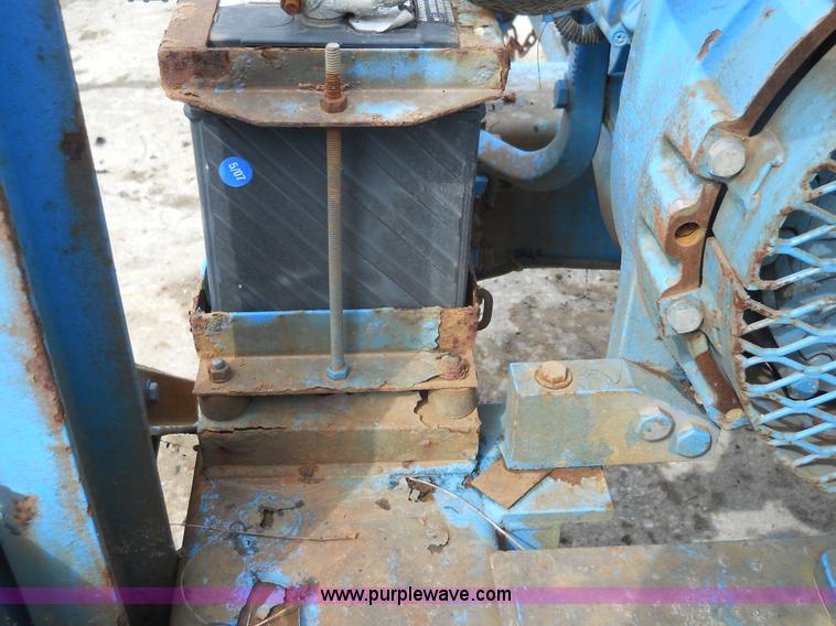 image for item 7830 Tsurumi water pump