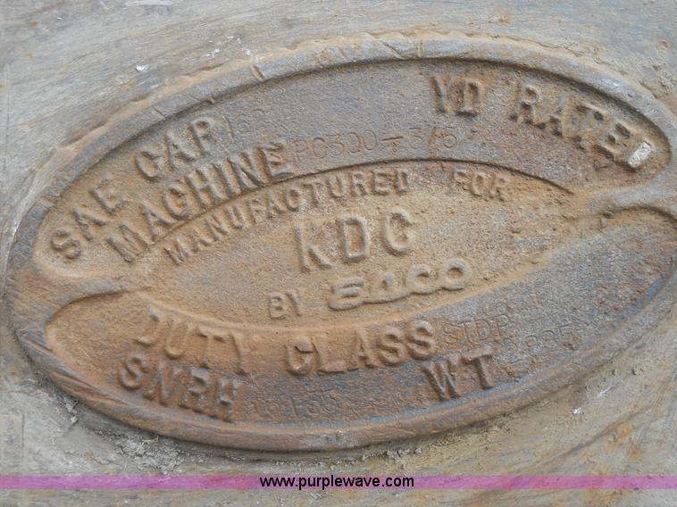 image for item 7831 ESCO bucket