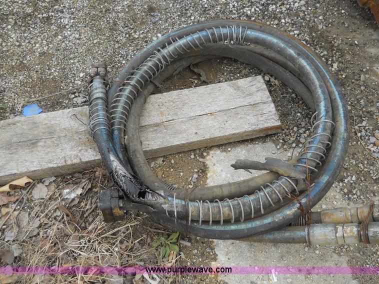 image for item 7832 Anvil hydraulic clam shell bucket