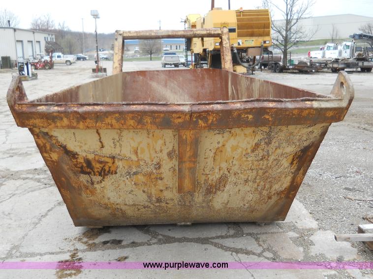 image for item 7833 Rock box