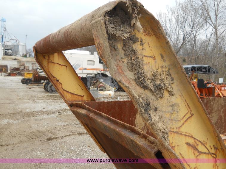 image for item 7833 Rock box