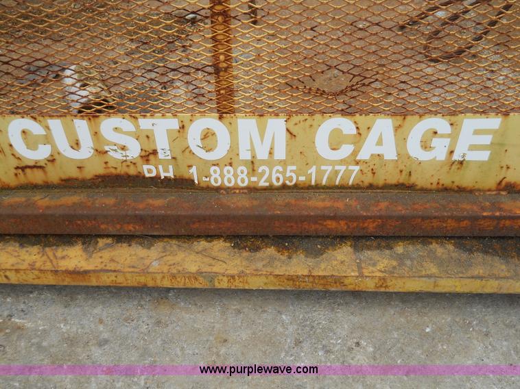 image for item 7834 Custom cage