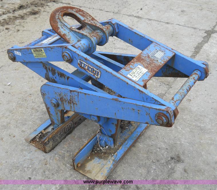 image for item 7835 Kenco Ken-lift concrete barrier lift