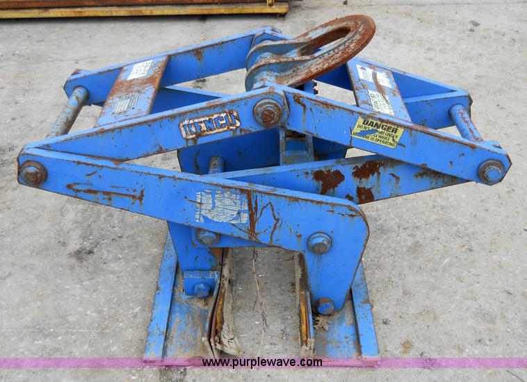 image for item 7835 Kenco Ken-lift concrete barrier lift