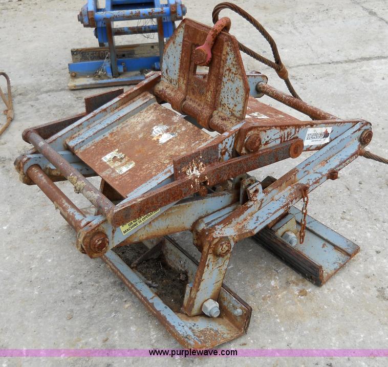 image for item 7836 Ken-lift