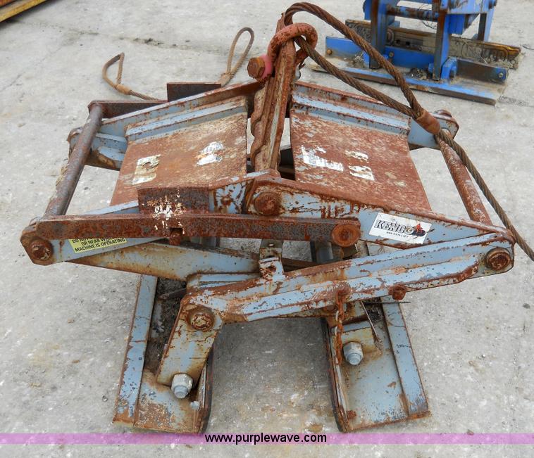 image for item 7836 Ken-lift