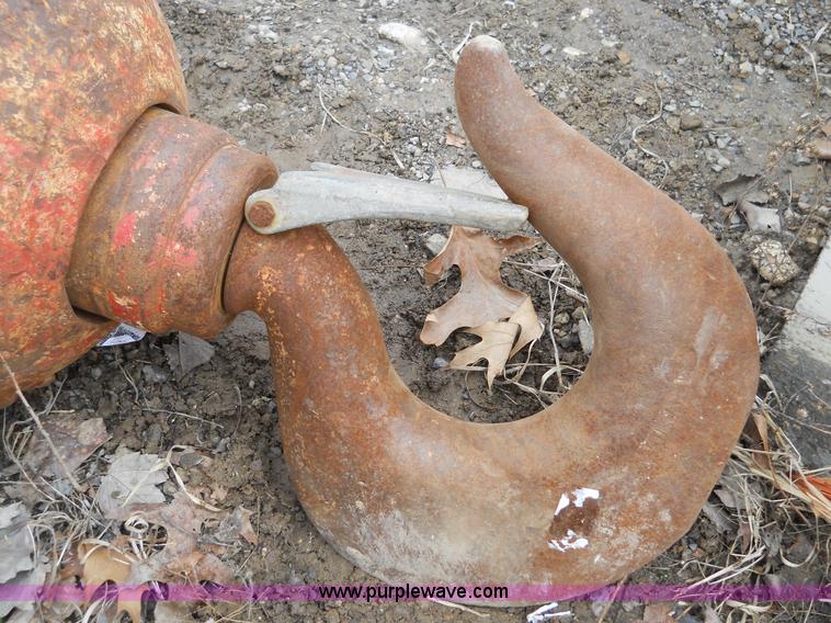 image for item 7838 Miller high lift crane block