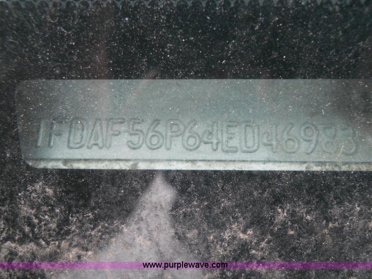 image for item 7847 2004 Ford F550 Super Duty SX truck