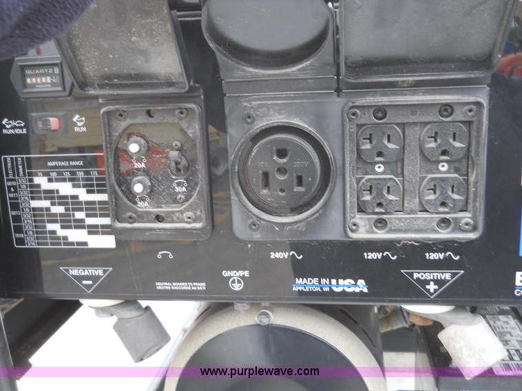 image for item 7847 2004 Ford F550 Super Duty SX truck