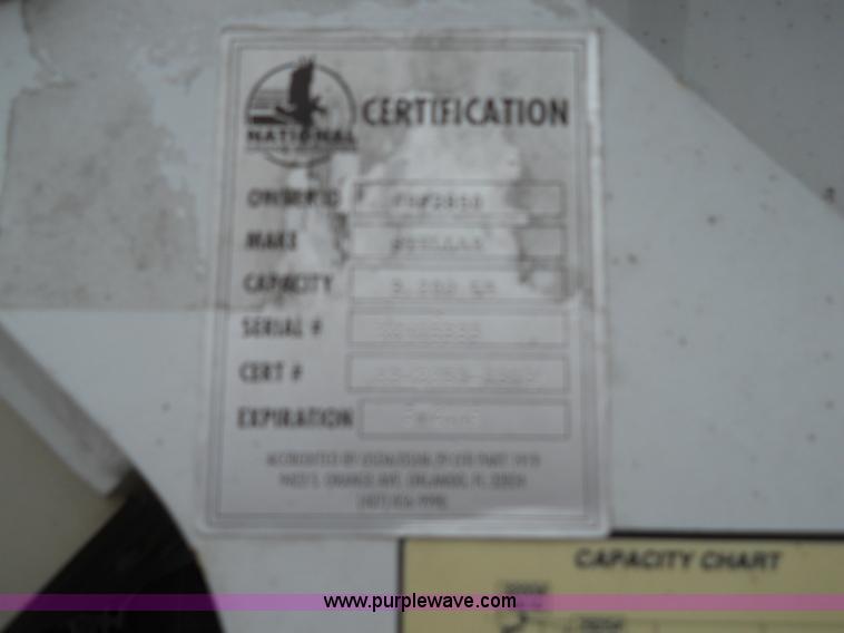 image for item 7847 2004 Ford F550 Super Duty SX truck