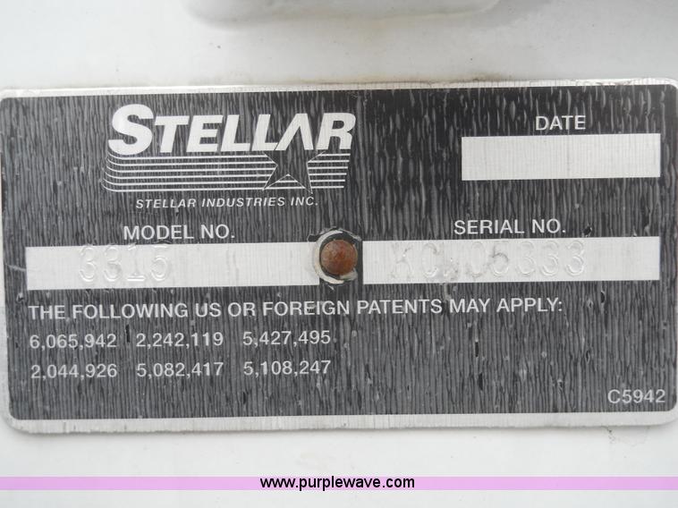 image for item 7847 2004 Ford F550 Super Duty SX truck