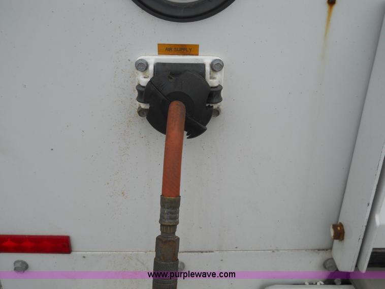 image for item 7847 2004 Ford F550 Super Duty SX truck