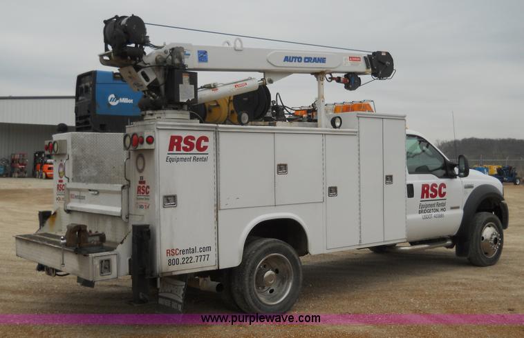 image for item 7848 2006 Ford F550 Super Duty XL truck