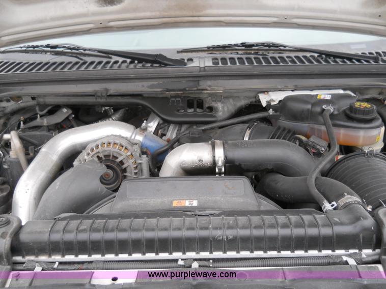 image for item 7848 2006 Ford F550 Super Duty XL truck