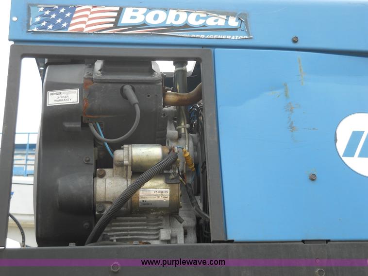 image for item 7848 2006 Ford F550 Super Duty XL truck