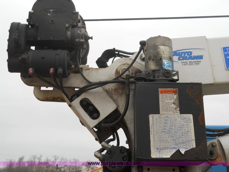 image for item 7848 2006 Ford F550 Super Duty XL truck