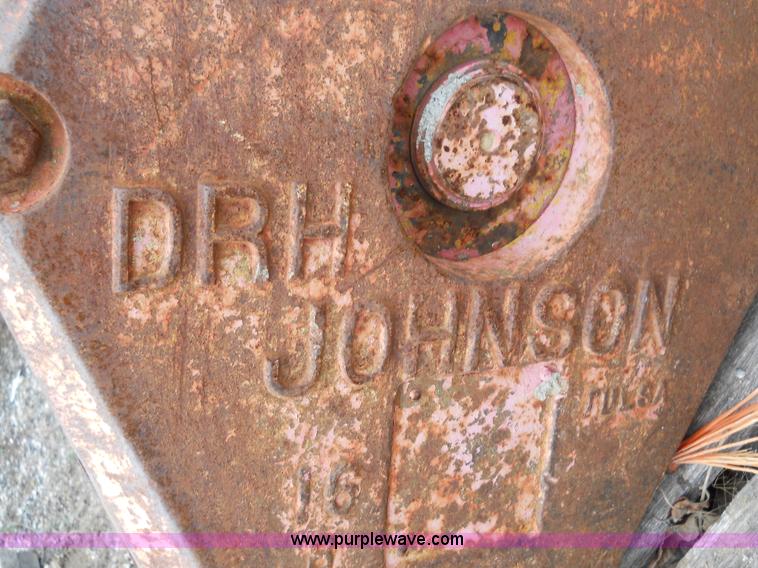 image for item 7849 DRH Johnson lift crane block