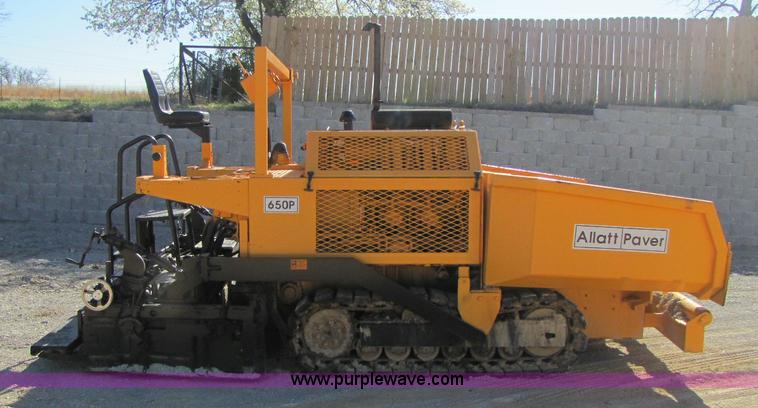 image for item 8447 Ingersoll Rand 650P asphalt paver