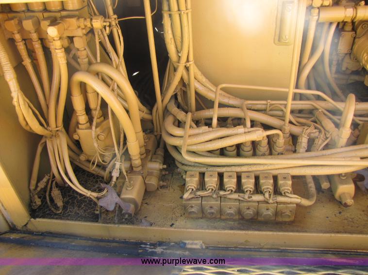 image for item 8447 Ingersoll Rand 650P asphalt paver