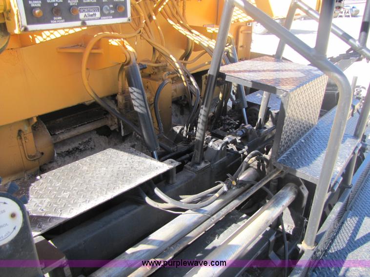 image for item 8447 Ingersoll Rand 650P asphalt paver