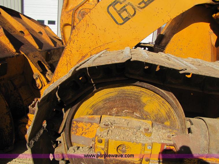 image for item 8448 Liebherr LR631C track loader