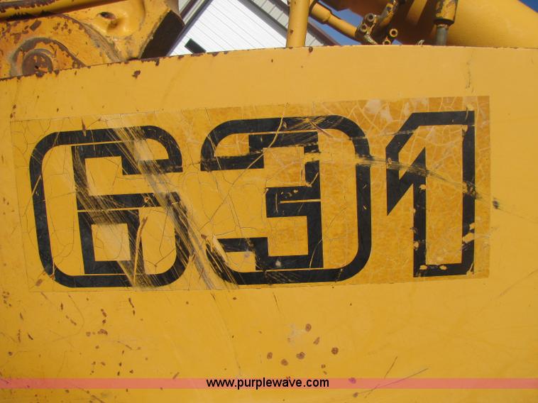 image for item 8448 Liebherr LR631C track loader