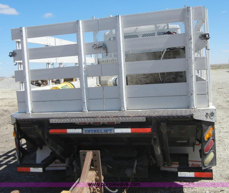 image for item 8517 1996 Freightliner FL112 service truck