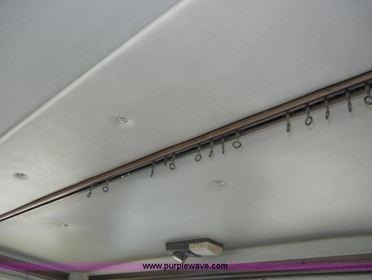 image for item 8517 1996 Freightliner FL112 service truck