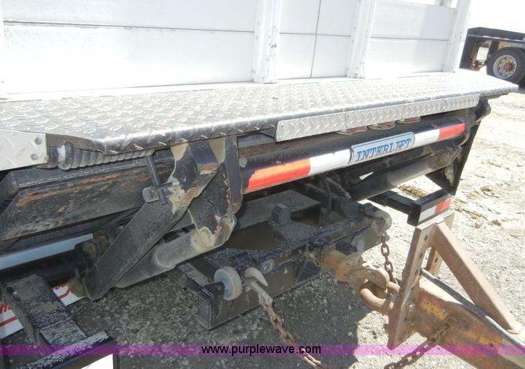 image for item 8517 1996 Freightliner FL112 service truck