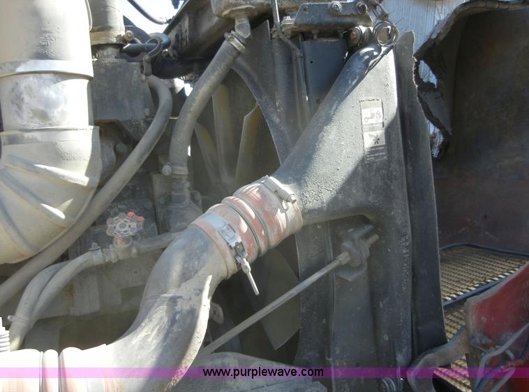 image for item 8537 1995 Kenworth T600  semi truck