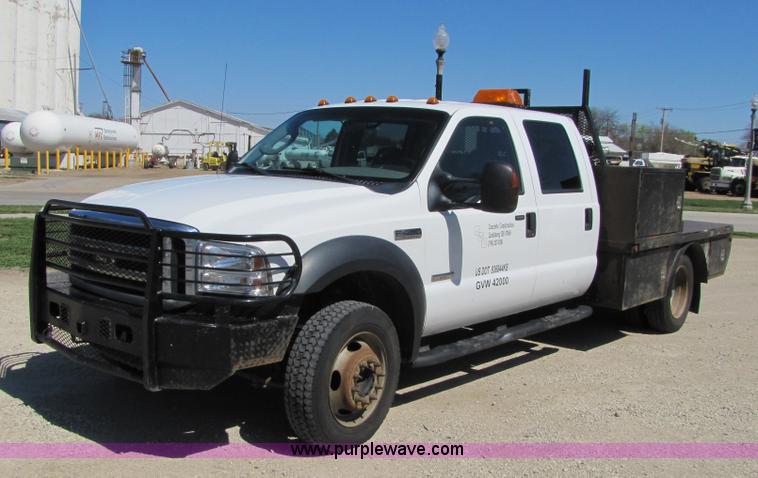image for item 8644 2006 Ford F450 XLT Super Duty service truck