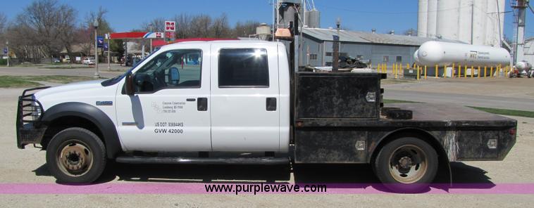 image for item 8644 2006 Ford F450 XLT Super Duty service truck