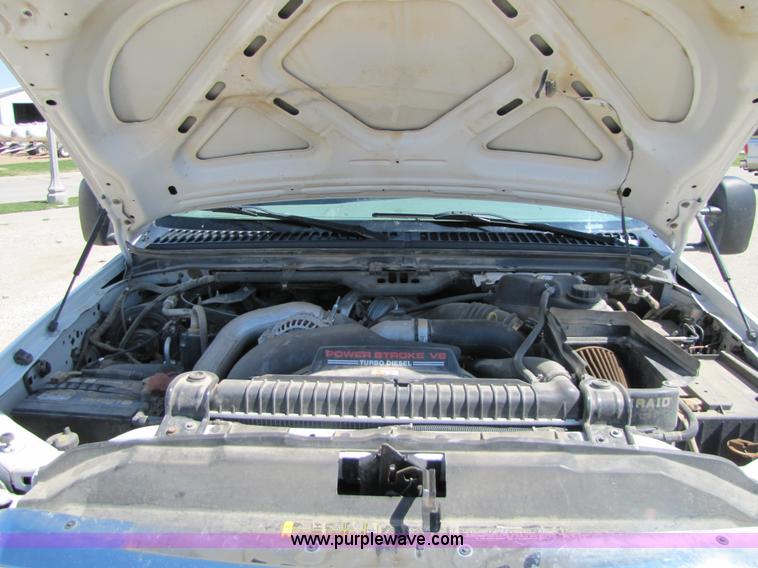 image for item 8644 2006 Ford F450 XLT Super Duty service truck