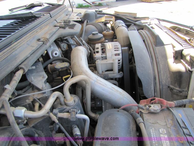 image for item 8644 2006 Ford F450 XLT Super Duty service truck