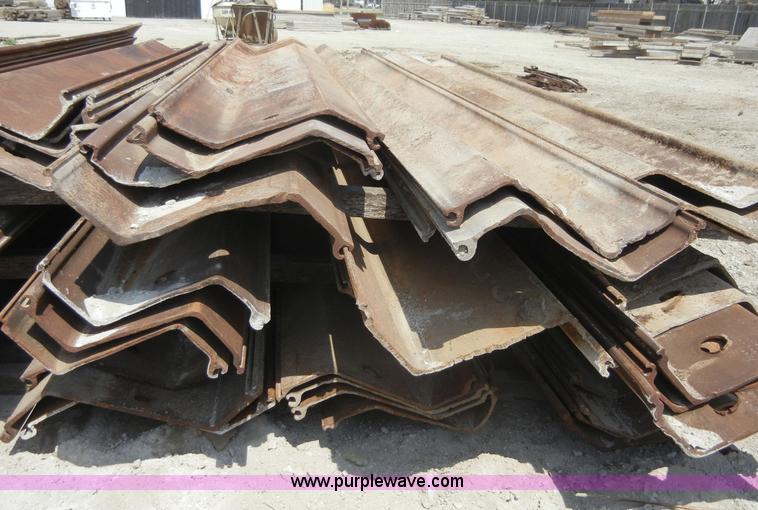 image for item 8767 (60) lengths of sheet piling