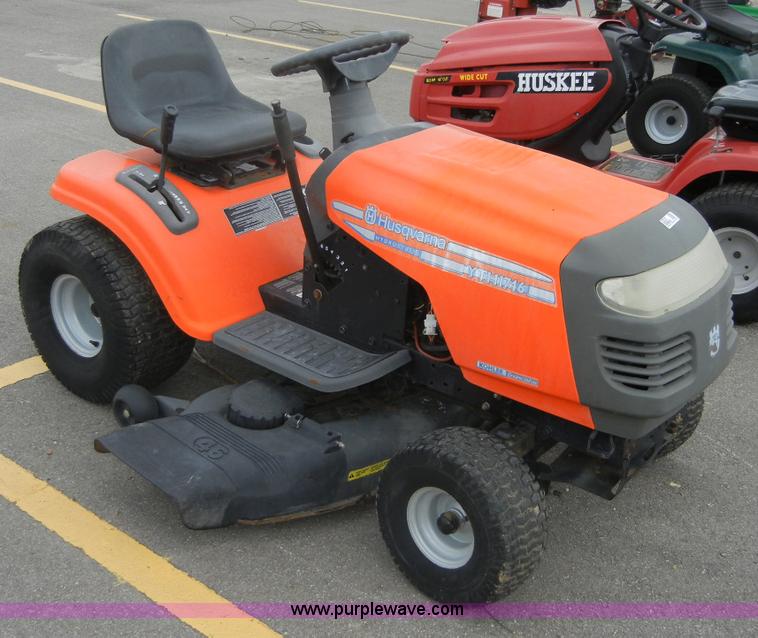 image for item 2031 Husqvarna YTH1746 lawn mower