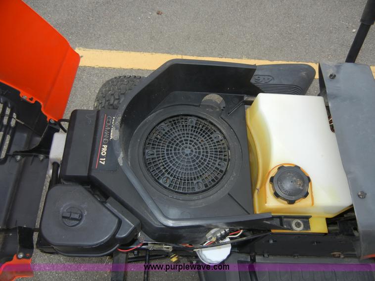 image for item 2031 Husqvarna YTH1746 lawn mower