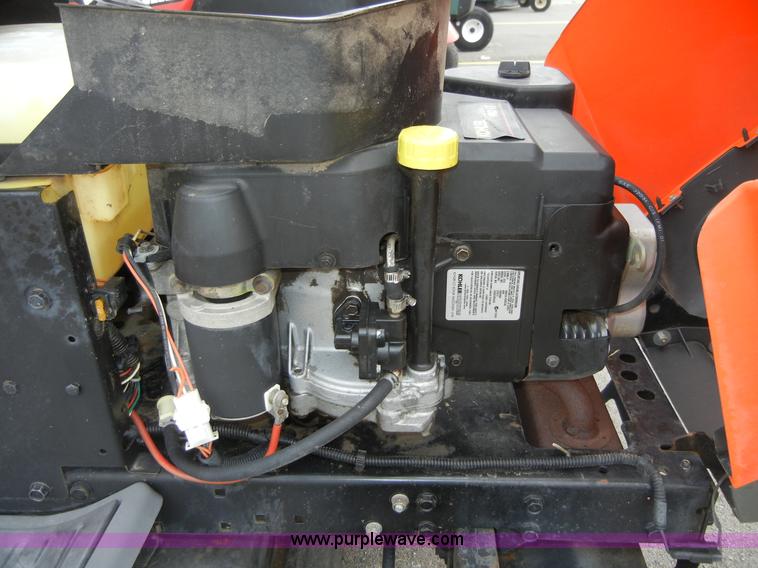 image for item 2031 Husqvarna YTH1746 lawn mower