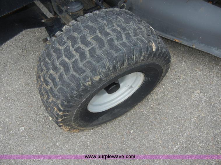 image for item 2031 Husqvarna YTH1746 lawn mower