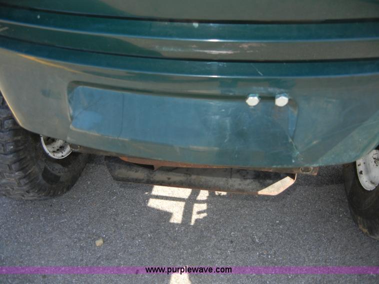 image for item 2120 Craftsman lawn tractor