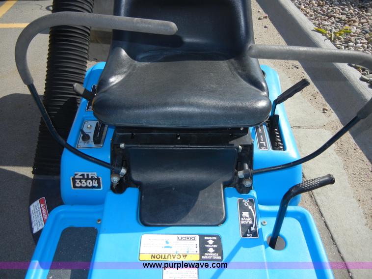 image for item 2122 Dixon 3304 ZTR mower