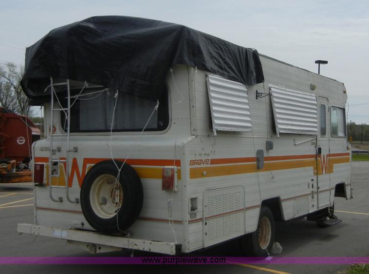1976 Winnebago Brave RV camper in Manhattan, KS Item 2365 sold