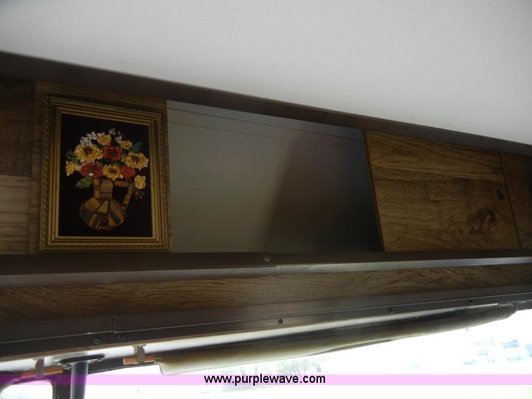 image for item 2365 1976 Winnebago Brave RV camper