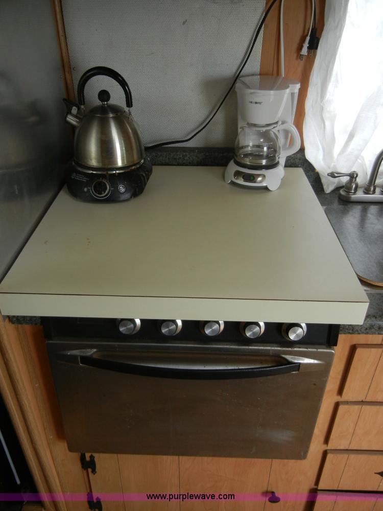 image for item 2365 1976 Winnebago Brave RV camper