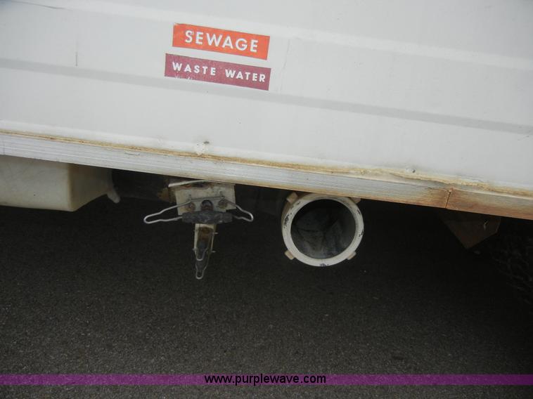 image for item 2365 1976 Winnebago Brave RV camper