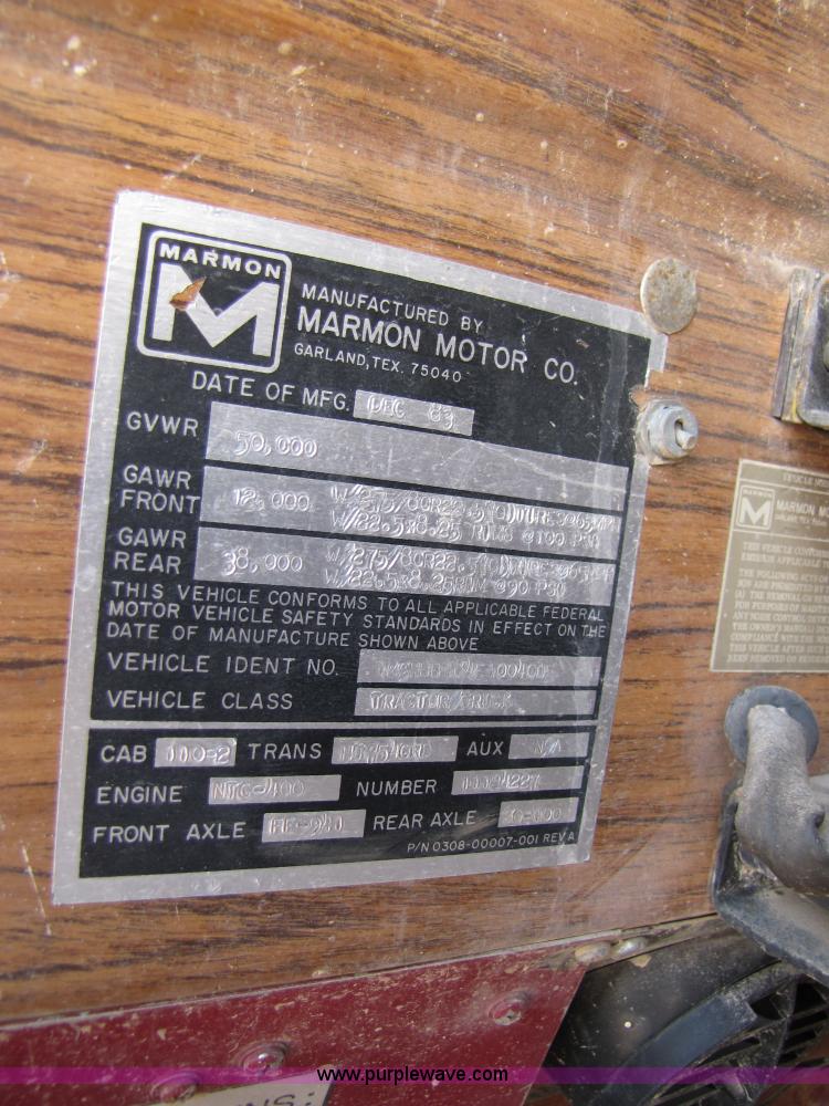 image for item 3472 1984 Marmon semi truck