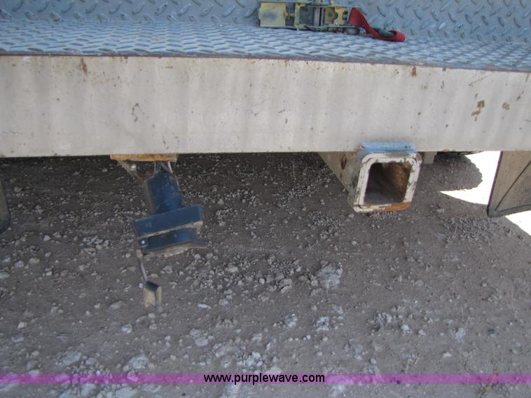 image for item 3473 1992 Ford F350 Super Duty Western Hauler pickup truck