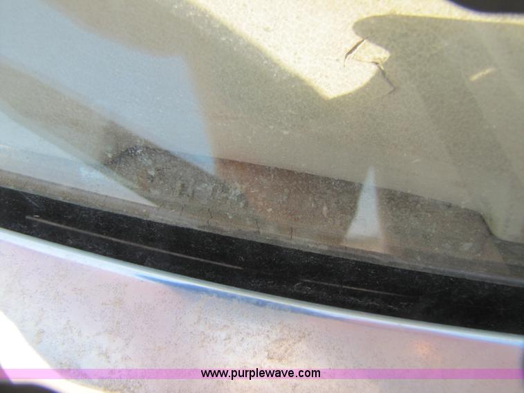 image for item 3474 1983 Ford F250 XLT extended cab pickup truck