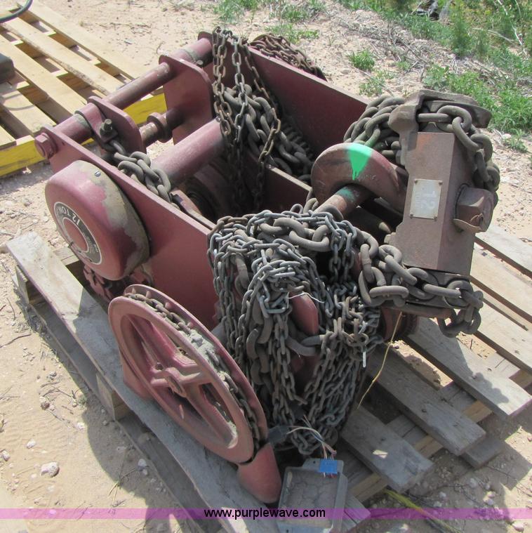 image for item 3482 Chester-Zephyr 12 ton chain hoist