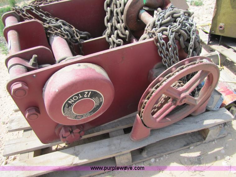 image for item 3482 Chester-Zephyr 12 ton chain hoist